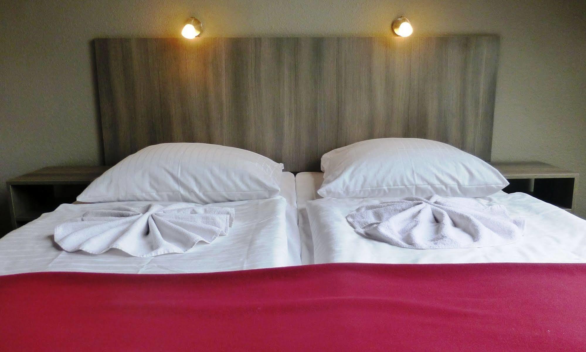 Hotel Rehberge Berlin Mitte מראה חיצוני תמונה